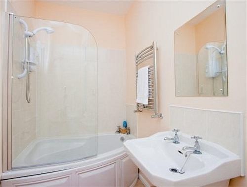 Woodland Guesthouse Darlington  Eksteriør bilde